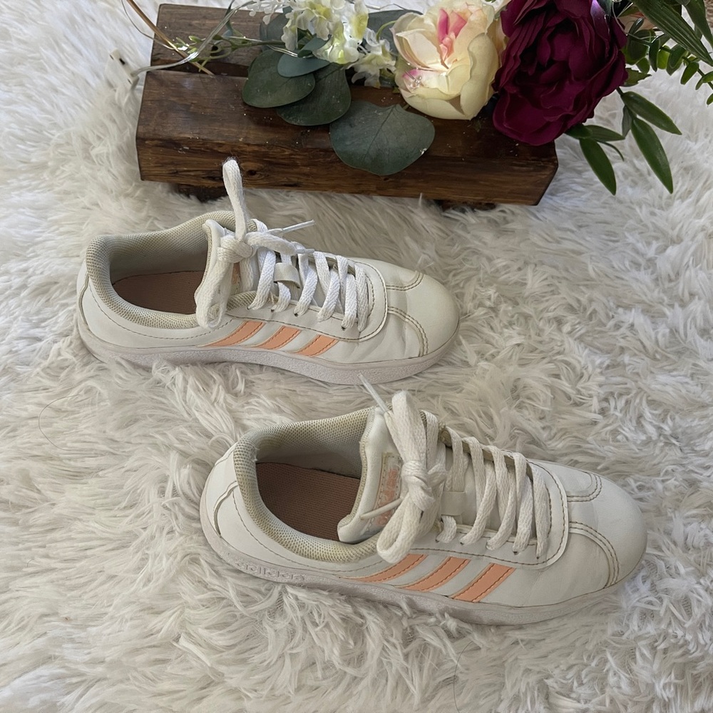 Adidas - Picture 4 of 7